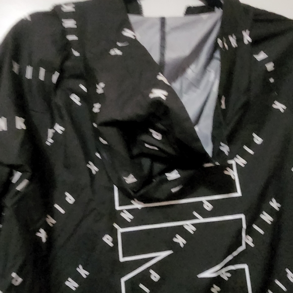 New PINK RAINCOAT - Picture 3 of 5